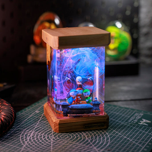 Donald Duck Resin Lamp