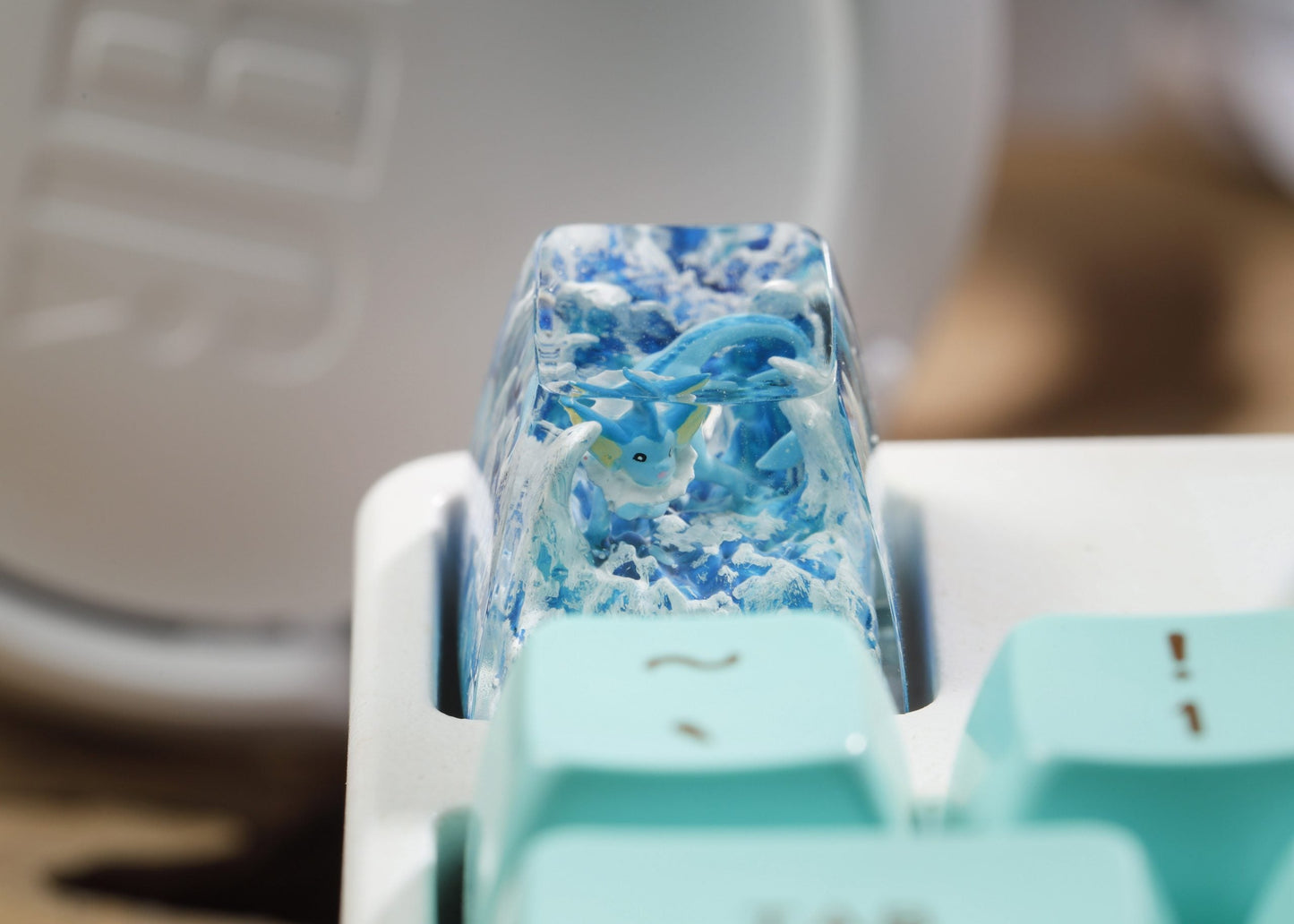 VAPOREON POKEMON – ARTISAN KEYCAPS