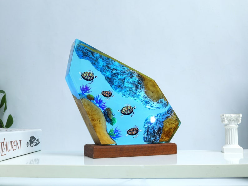 Sea Turtles & Coral Epoxy Resin Night Light