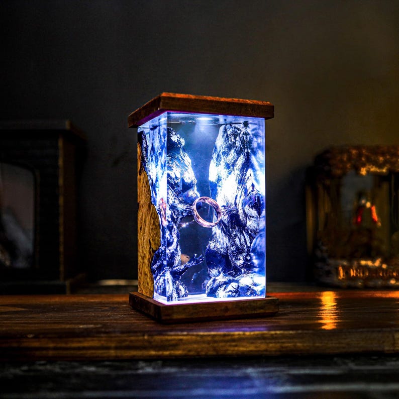 Power Ring Dark LOTR Resin Lamp