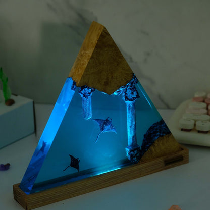 Ray Ocean Resin Epoxy Lamp