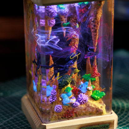 Scuba Diver Resin Lamp