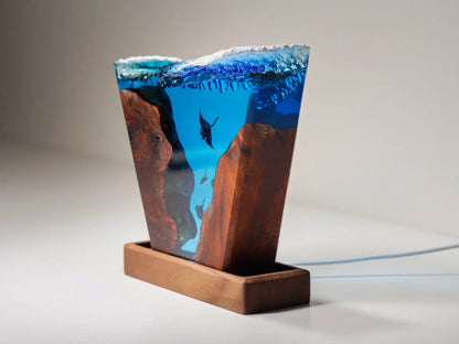 TRIANGLE SEA LAMP – EPOXY LAMP