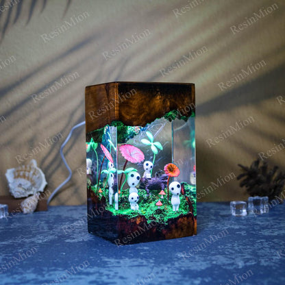 Japanese Folklore Resin Lamp