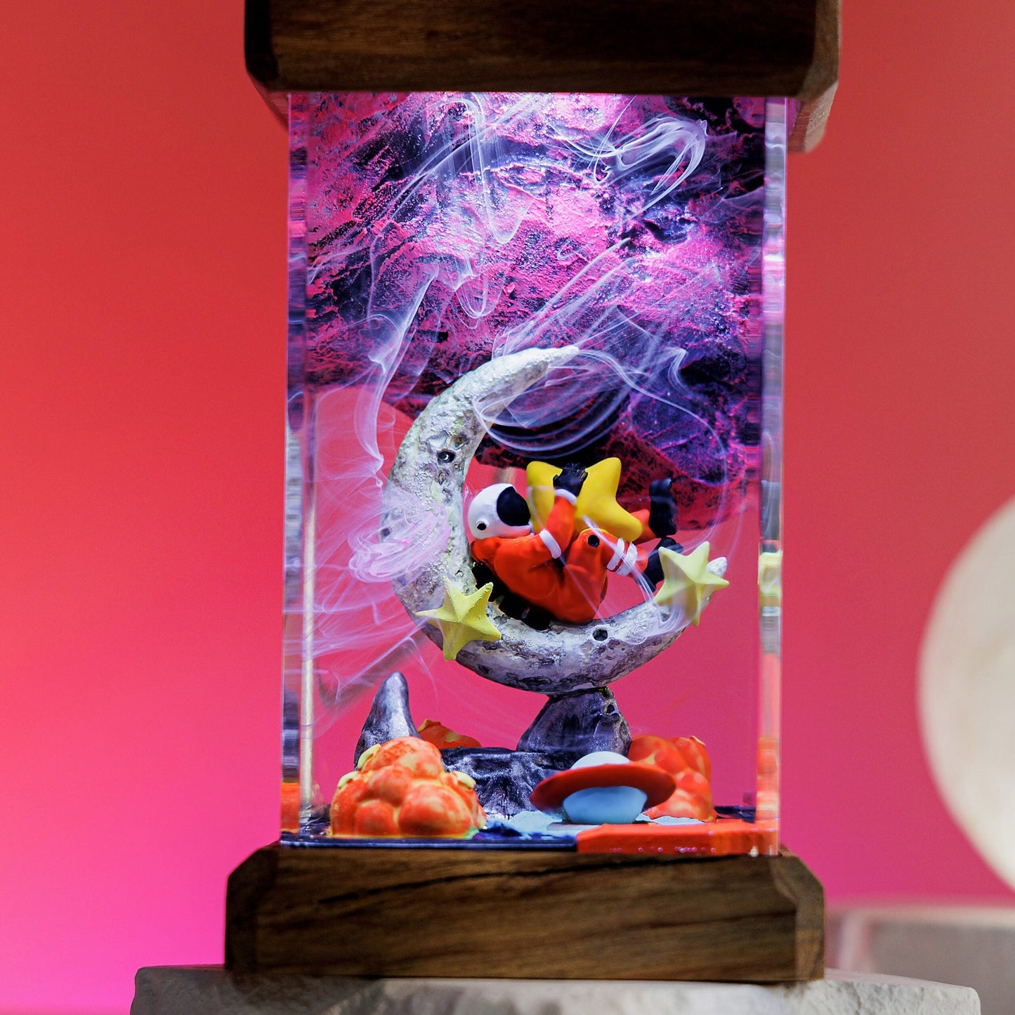 Astronaut on the Moon Resin Diorama Lamp