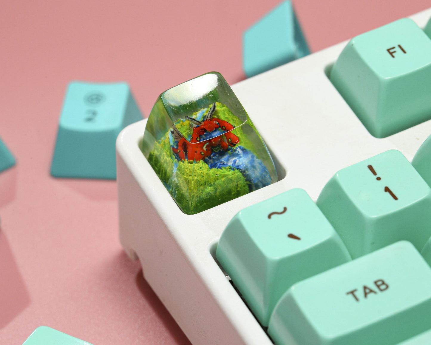 SCIZOR POKEMON – ARTISAN KEYCAP