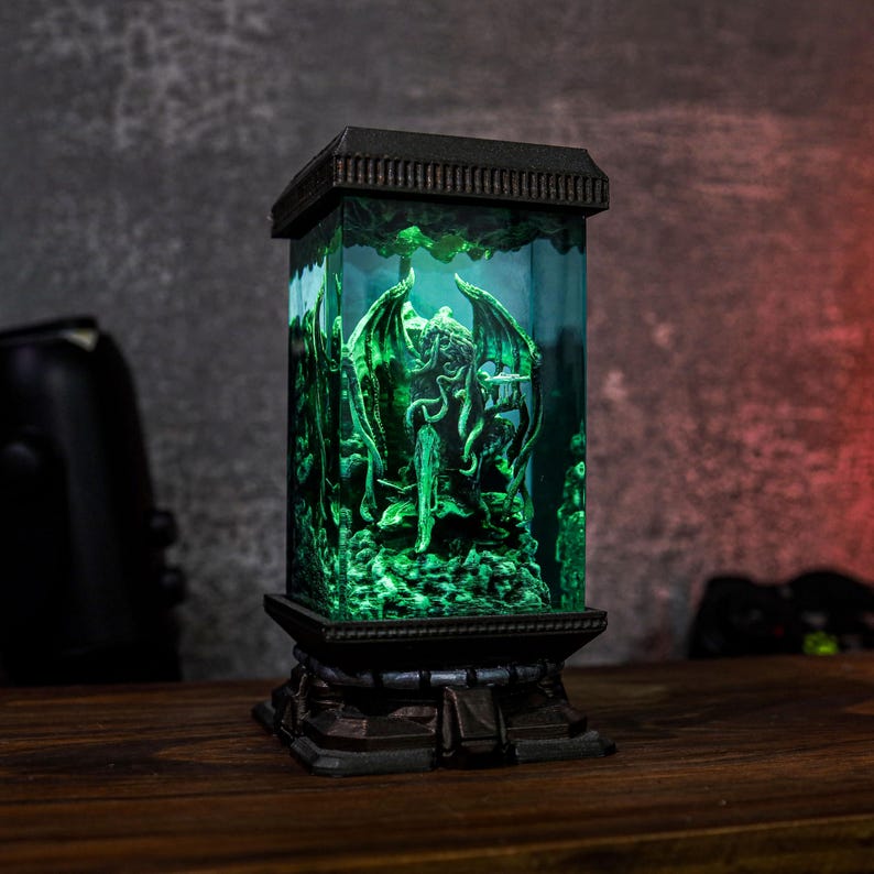 Cthulhu Resin Lamp