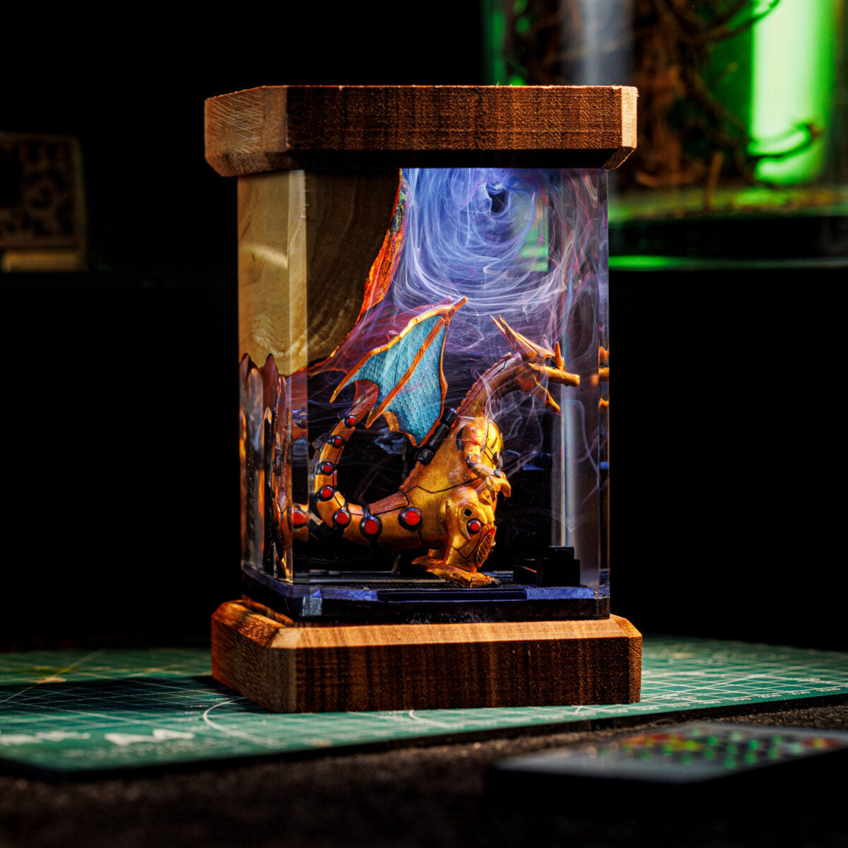 Mecha Charizard Resin Lamp