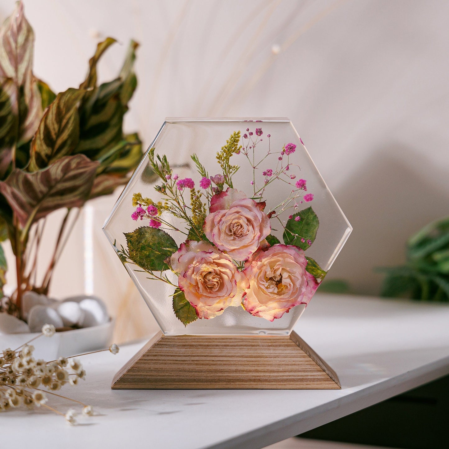 Rose Flower Resin Lamp