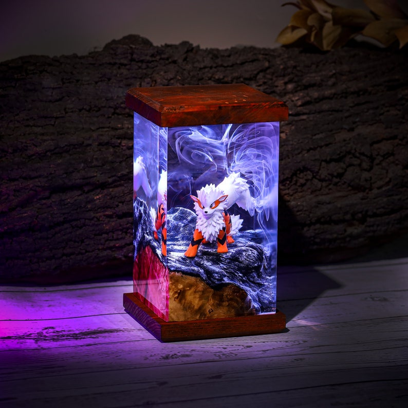 Arcanine Pokemon Epoxy Lamp