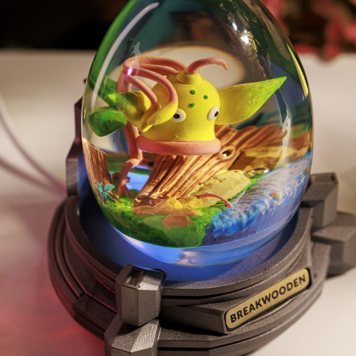 Weepinbell Resin Lamp Egg