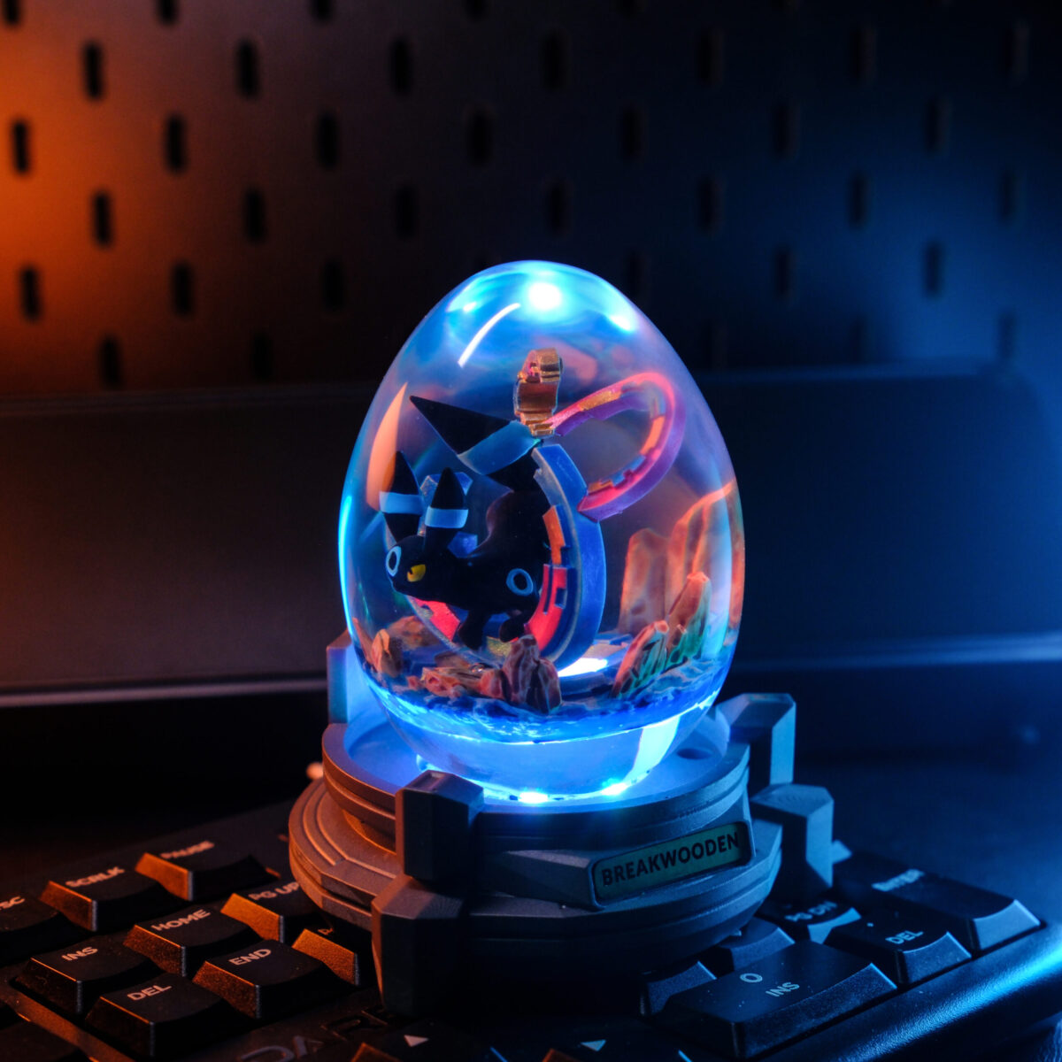 Shiny Umbreon Pokemon Resin Lamp Egg