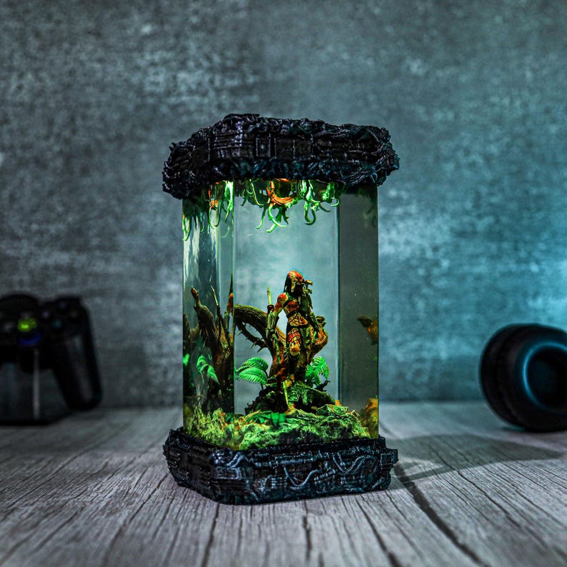 Predator Space Alien Epoxy Lamp