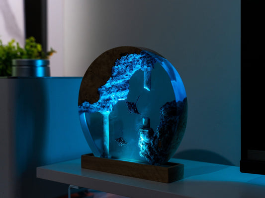 Manta Rays Resin Lamp – ground